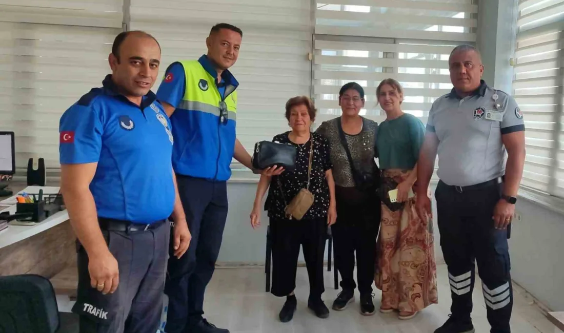 Manisa’nın Salihli ilçe Otogarı’nda bir vatandaş tarafından bulunan çanta, zabıta