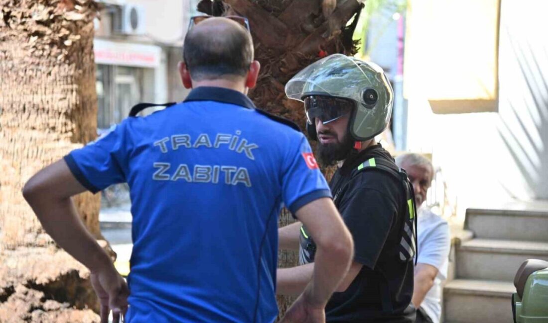 Manisa Büyükşehir Belediyesi Ulaşım Dairesi Başkanlığı’na bağlı trafik zabıtası ekipleri,