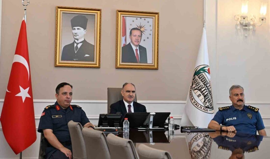 Manisa Valisi Vahdettin Özkan, emniyet ve jandarma birimlerinin ağustos ayı