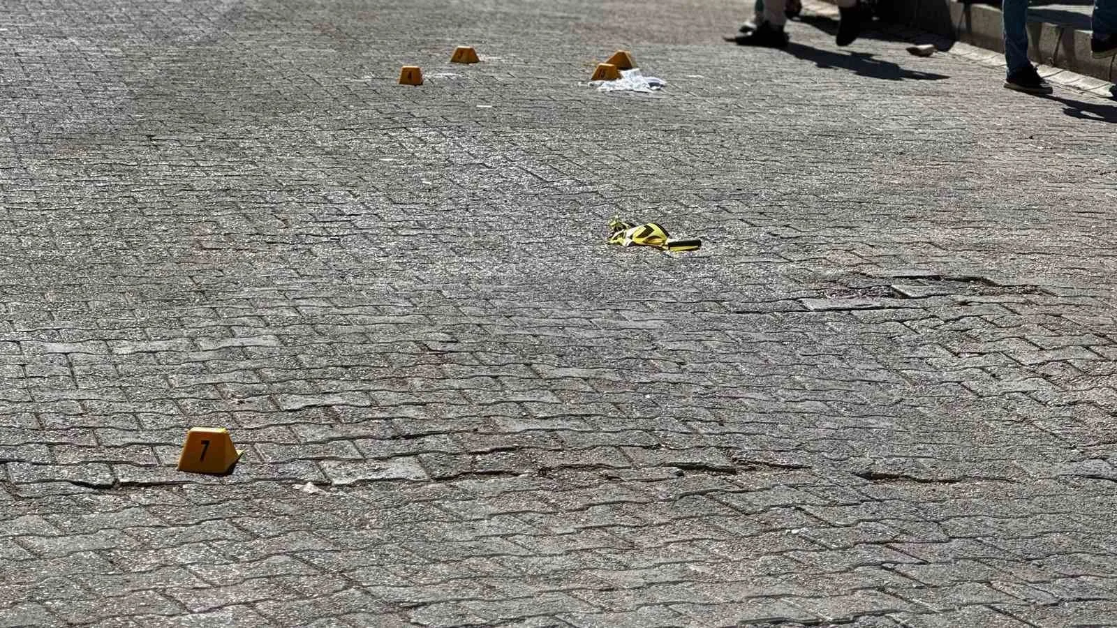 Mardin’in Artuklu ilçesinde 1 kişinin hayatını kaybettiği, 6 kişinin de