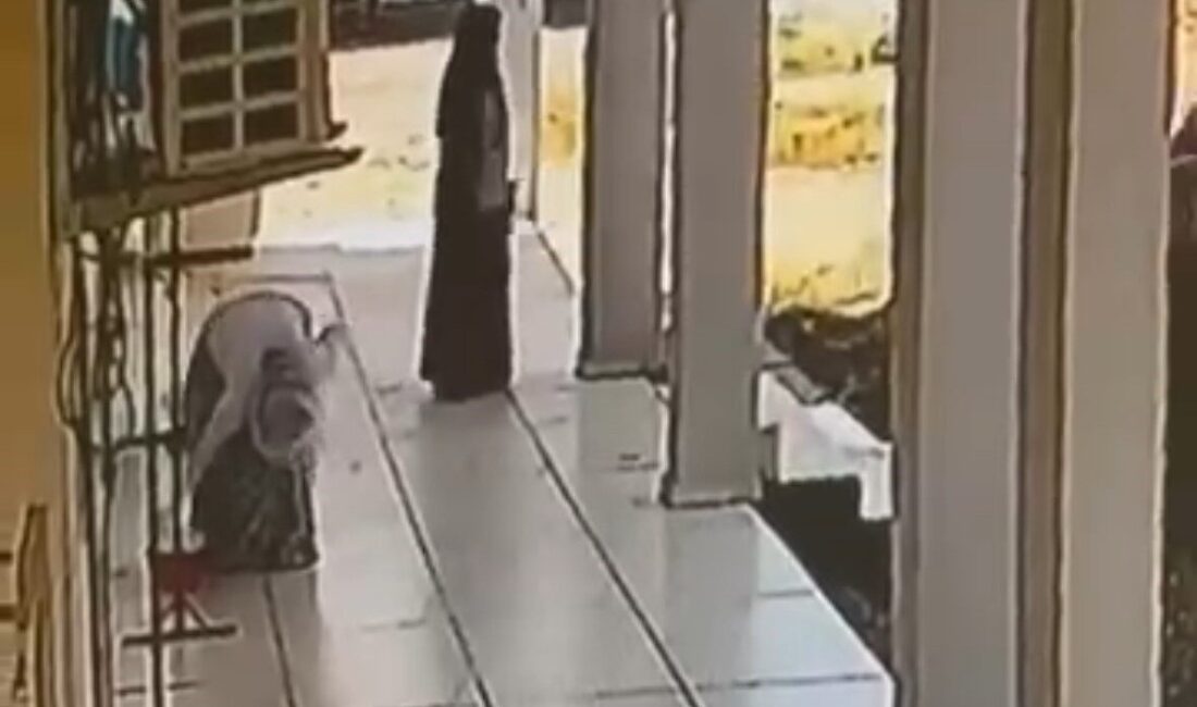 Mardin’de 3 kadının hırsızlık girişimi, girmeye çalıştıkları evin güvenlik kamerasına