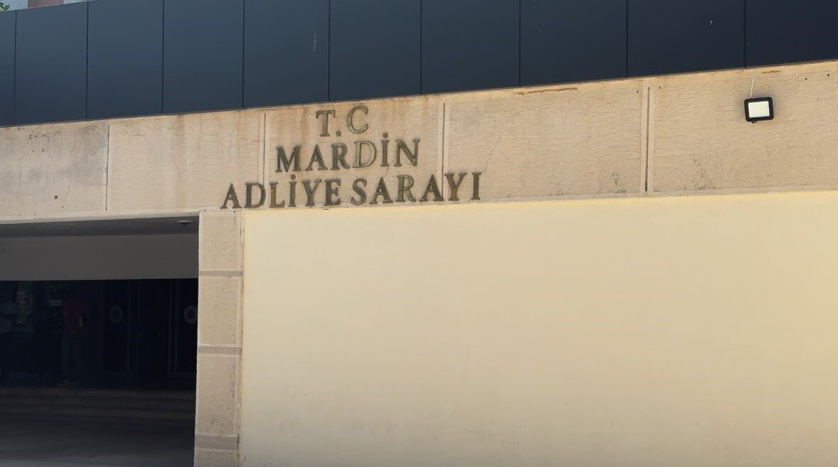 Mardin’in Mazıdağı ilçesinde geçen yıl miras meselesi nedeniyle babasını patlayıcıyla