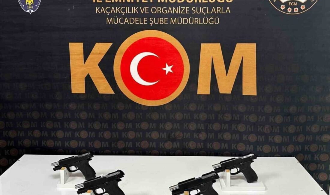 Mardin’in Kızıltepe ilçesinde durdurulan bir araçta 5 ruhsatsız tabanca ele