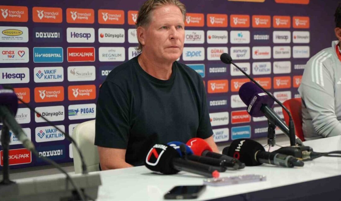 Kayserispor Teknik Direktörü Markus Gisdol, Antalyaspor maçının ardından yaptığı açıklamada,