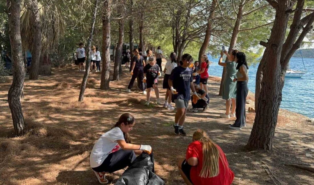 Muğla’nın Marmaris ilçesinde çevre bilincini artırmak amacıyla Aktaş yolu üzerindeki