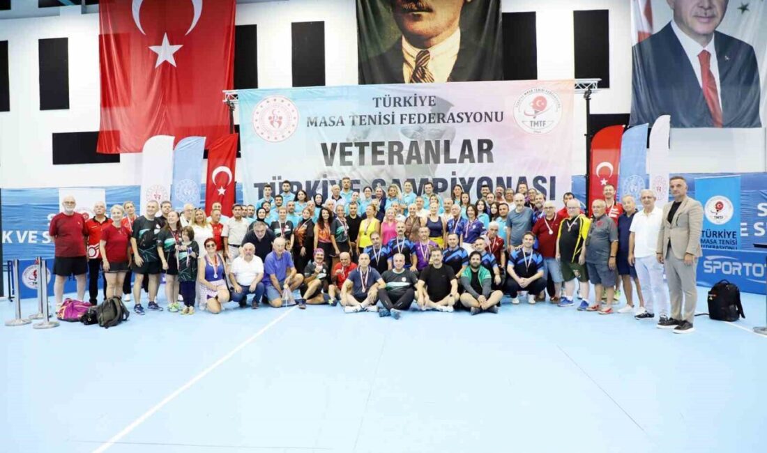 Samsun’da ilk kez düzenlenen Masa Tenisi Veteranlar Türkiye Şampiyonası, 3