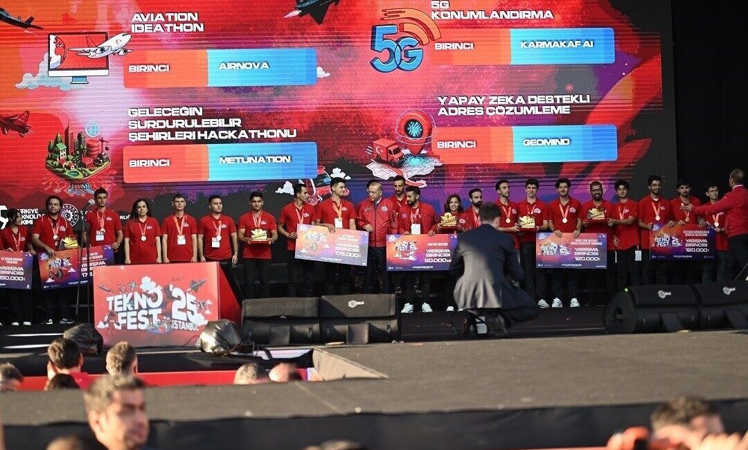 Manisa Celal Bayar Üniversitesi öncülüğünde kurulan MATUNATİON Takımı, TEKNOFEST İstanbul