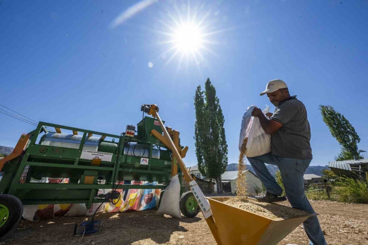 Mersin Büyükşehir Belediyesi, kırsal üreticilere yönelik tarımsal desteklerine bir yenisini
