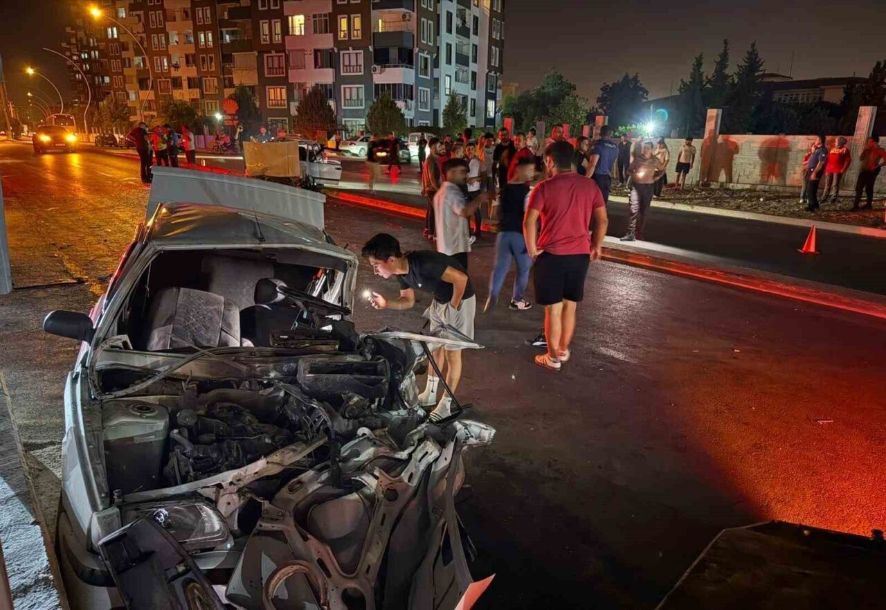 Mersin’in Tarsus ilçesinde meydana gelen trafik kazasında 1 kişi hayatını