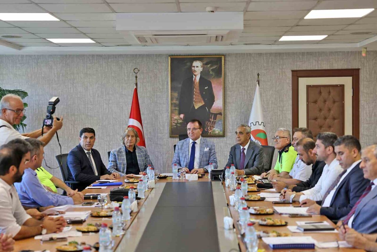 Mersin Ticaret ve Sanayi Odası’nda (MTSO), şehir içi yolcu ve