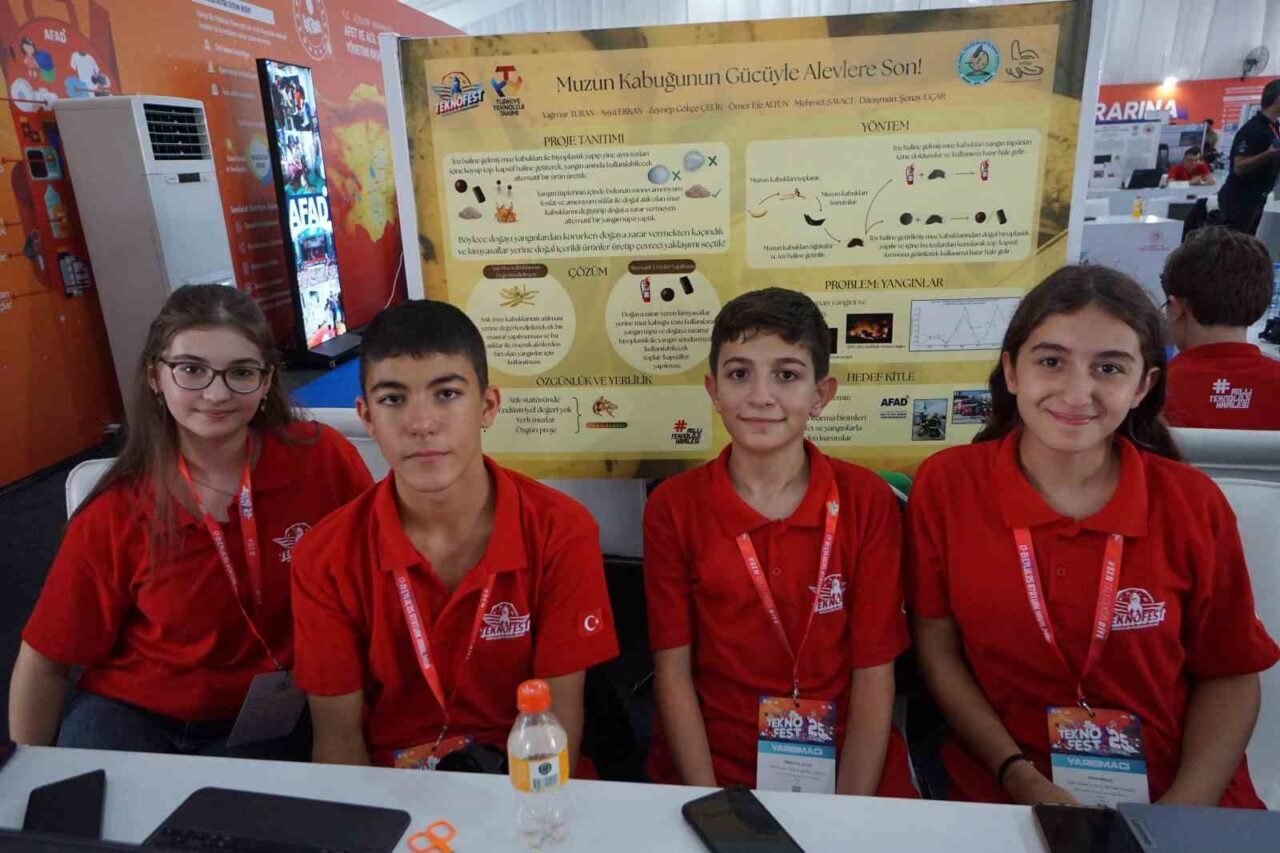 İstanbul Atatürk Havalimanı’nda düzenlenen dünyanın en büyük havacılık, uzay ve