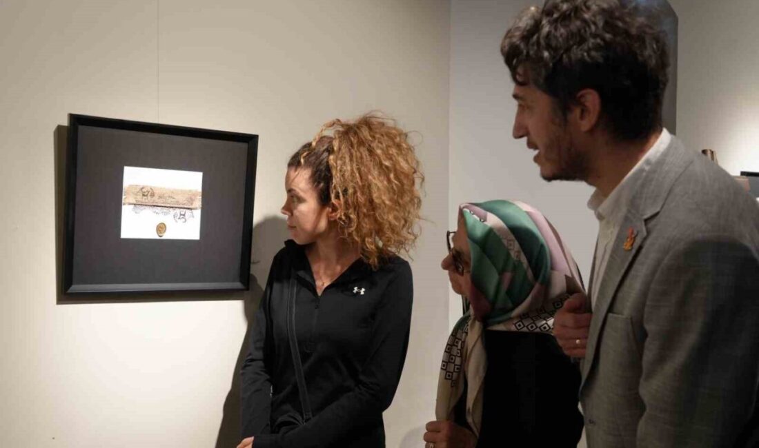 Kastamonu’da düzenlenen sergide, eski dünyanın mitolojik öğelerini konu alan baskı