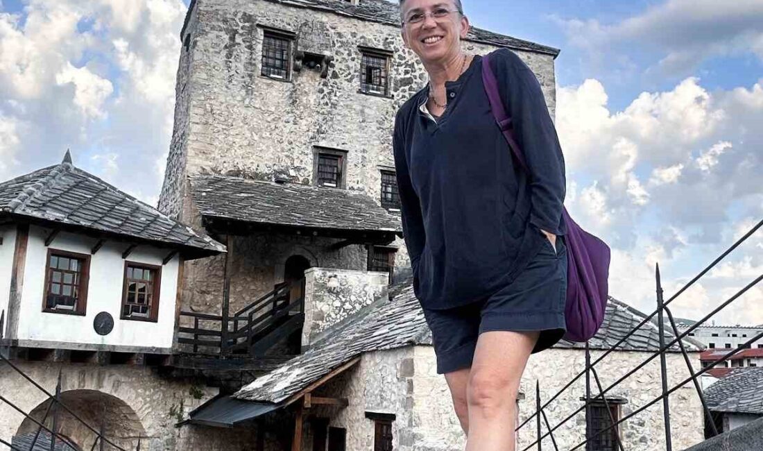 Yaşar Üniversitesi Sanat ve Tasarım Fakültesi Dekanı Prof. Dr. Lale