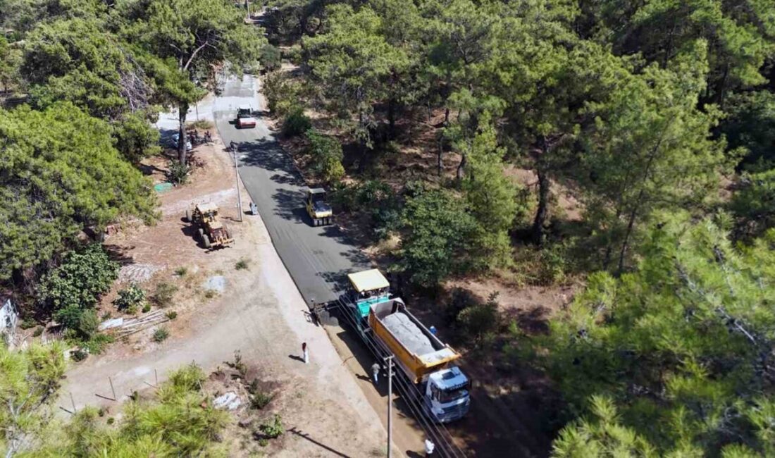 Muğla Büyükşehir Belediyesi, kırsal mahalle yollarında güvenli ve konforlu ulaşımı