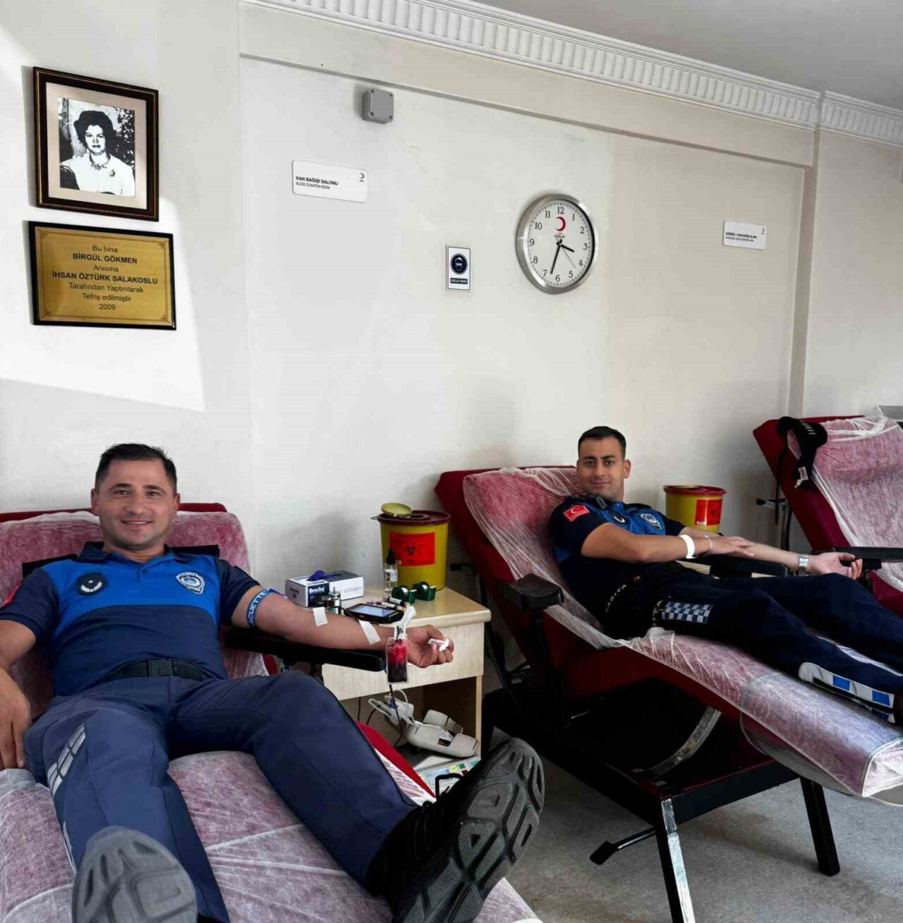 Muğla Büyükşehir Belediyesi Zabıta personeli, Zabıta Haftası kapsamında anlamlı bir