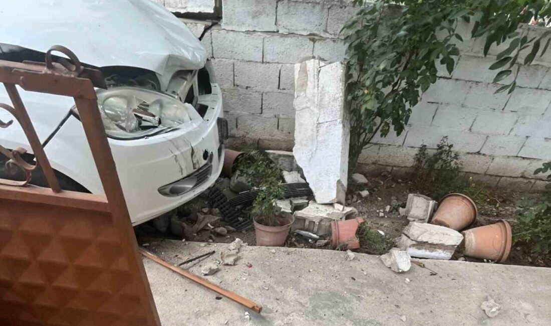 Tekirdağ’ın Muratlı ilçesinde meydana gelen kazada bir otomobil, kontrolden çıkarak