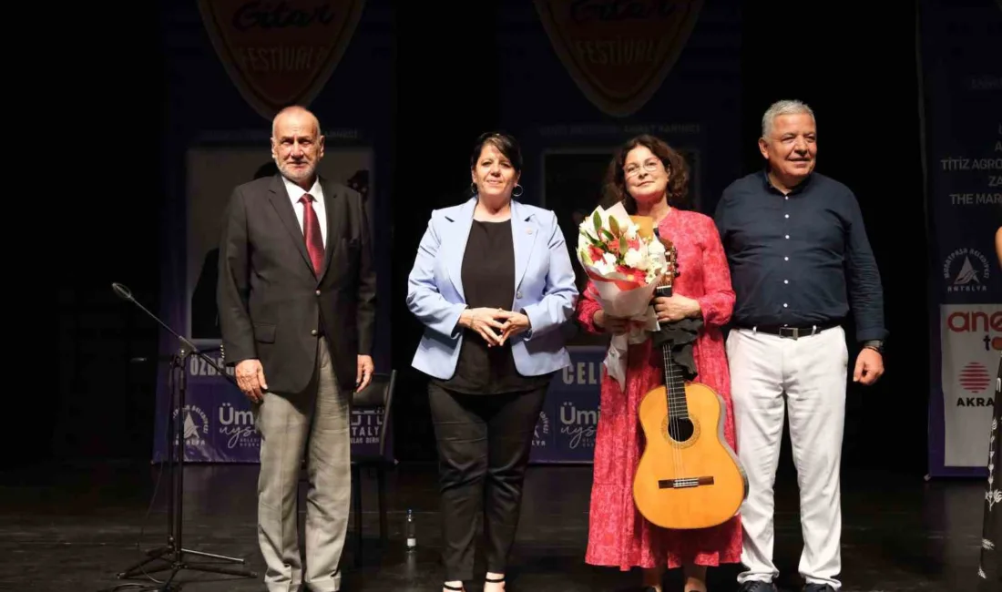 Antalya Muratpaşa Belediyesi ve ODTÜ Antalya Mezunlar Derneği’nin 14’üncüsünü düzenlediği,