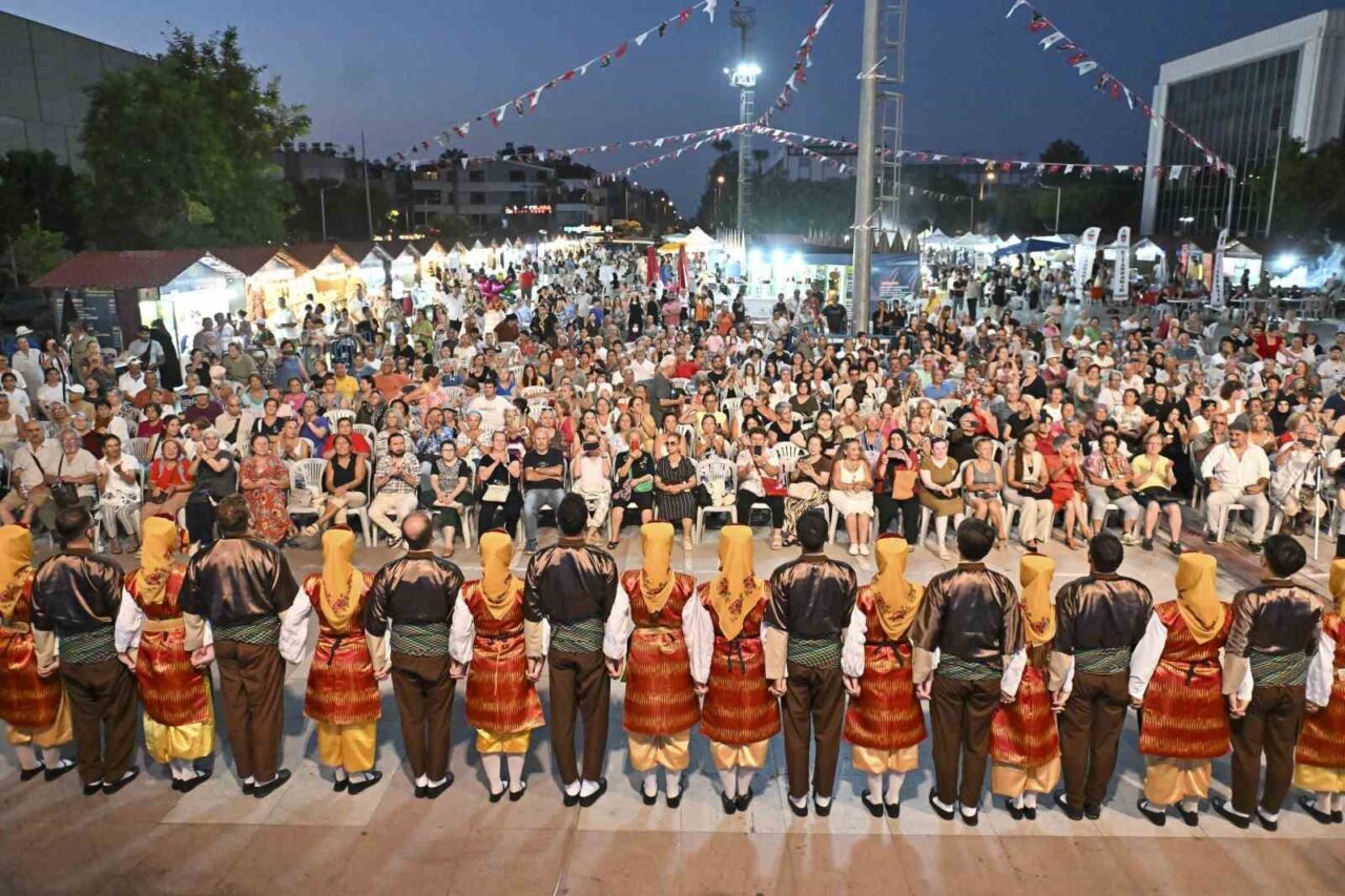 Antalya Muratpaşa Belediyesi’nin 9’uncusunu düzenlediği Yöreler Renkler Festivali, Güneydoğu Anadolu