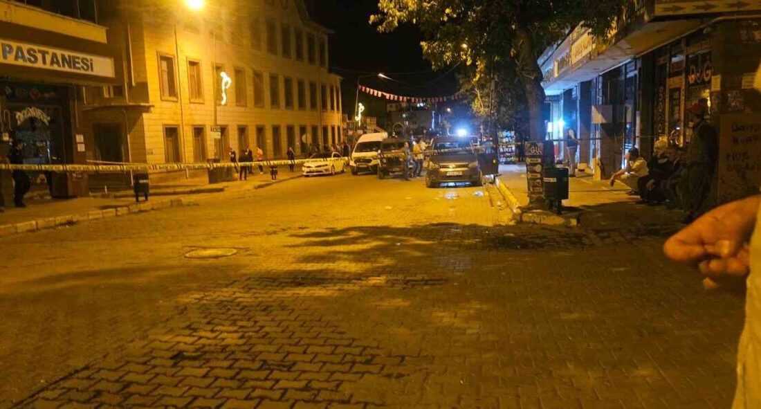 Muş’un Bulanık ilçesinde meydana gelen silahlı saldırıda 2 kişi hayatını