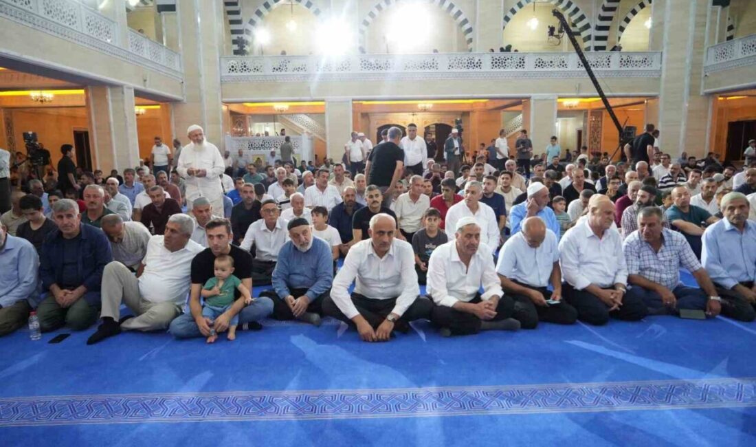 Hazreti Muhammed’in dünyaya gelişi dolayısıyla idrak edilen Mevlit Kandili, Muş’ta