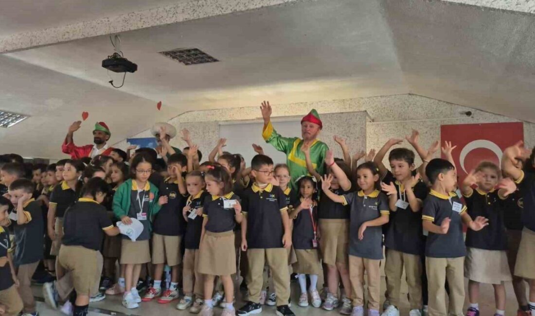 DENİZLİ (İHA) – Denizli’nin Pamukkale ilçesindeki Hüsamettin Kulaklı İlkokulunda düzenlenen