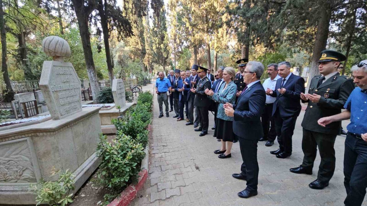 Nazilli’nin düşman işgalinden kurtuluşunun 103. yılı ilçede düzenlenen programla coşkuyla