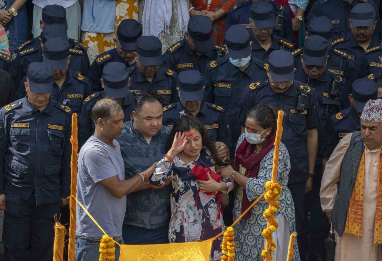 Nepal’de geçtiğimiz hafta başlayan ve şiddetli çatışmalara sahne olan protestolarda
