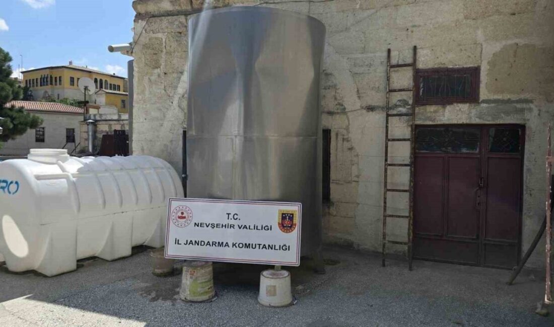 Nevşehir’de bir ihbarı değerlendiren Jandarma ekipleri 8 bin 307 litre