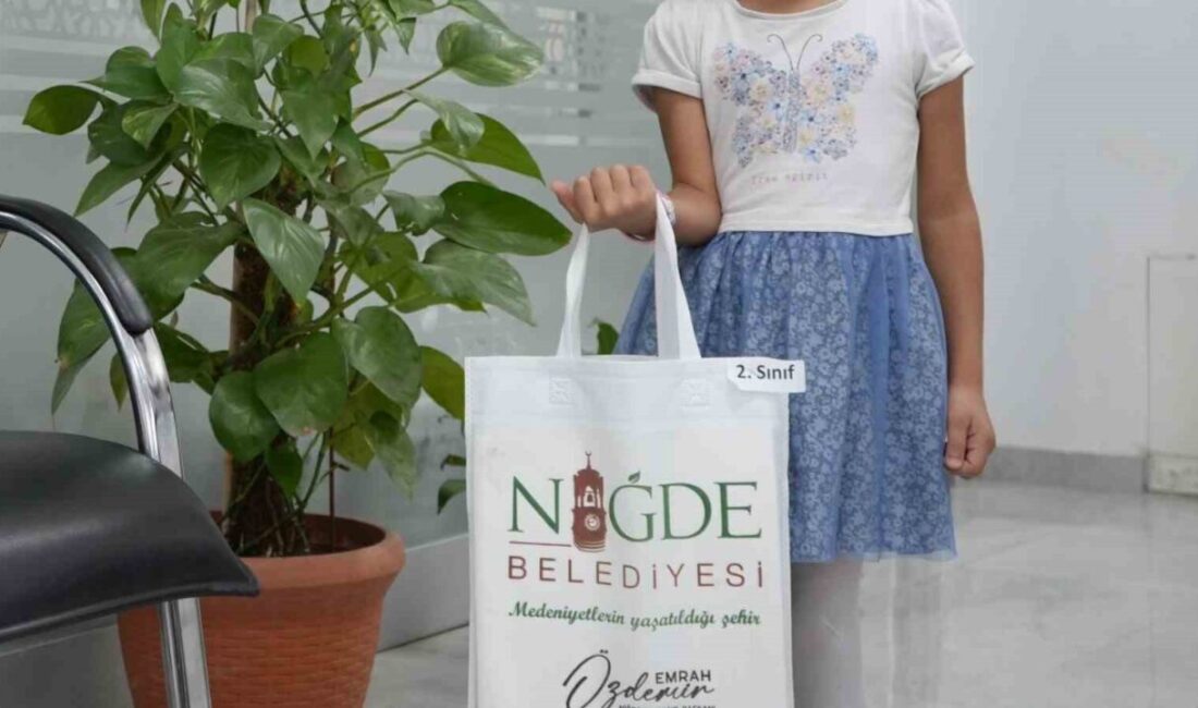 Niğde Belediyesi, 2025-2026 eğitim ve öğretim yılının başlamasıyla birlikte, öğrencileri