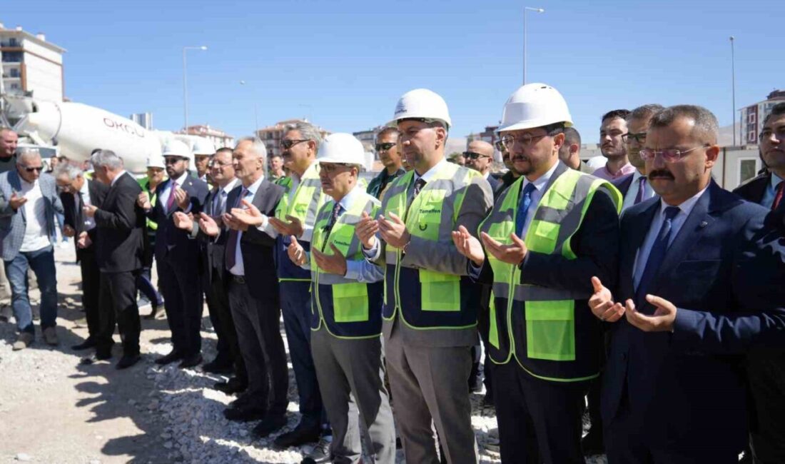 Niğde’de Tapu ve Kadastro Hizmet Binası’nın temeli düzenlenen törenle atıldı.