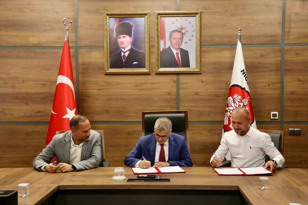 Niğde’de sosyal ve kültürel yaşamı zenginleştirmek amacıyla iki önemli proje