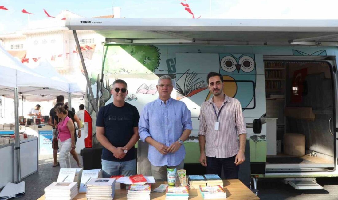 Nilüfer Belediyesi, “Adalet: Hak mı? Hukuk mu?” temasıyla düzenlenen 7.