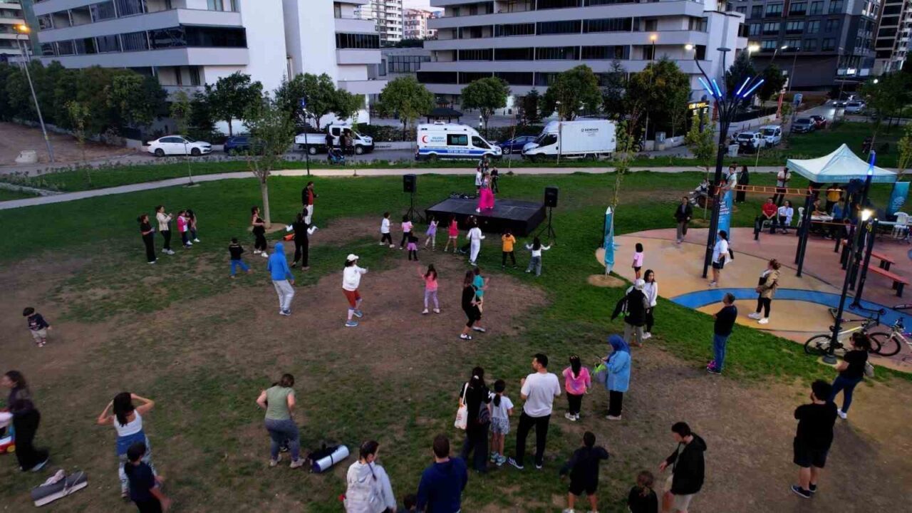 Nilüfer Belediyesi, Avrupa Hareketlilik Haftası kapsamında 23 Nisan Parkı’nda sağlıklı