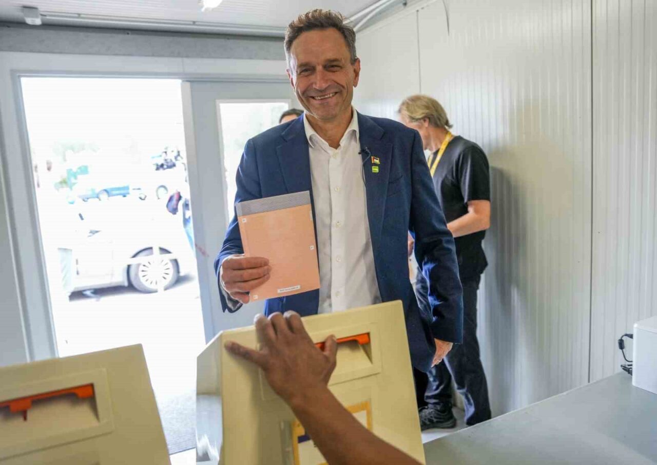 Norveç’te 2 gün sürecek parlamento seçimleri bugün başlarken, halk ulusal