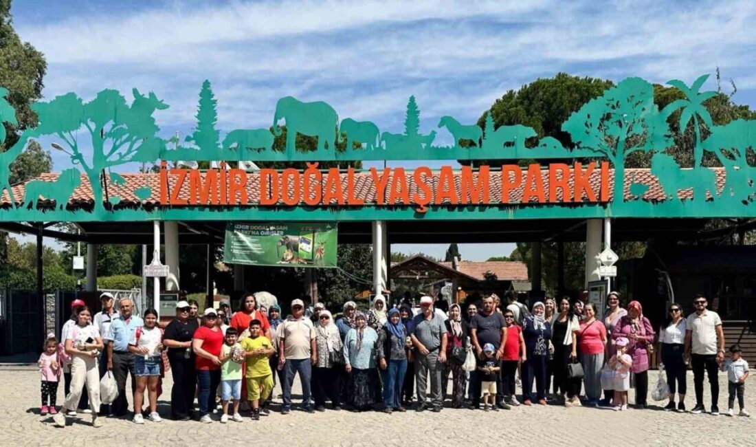 Ödemiş Karadoğan Mahallesi’ndeki yangından etkilenen başta çocuklar olmak üzere afetzedelerin