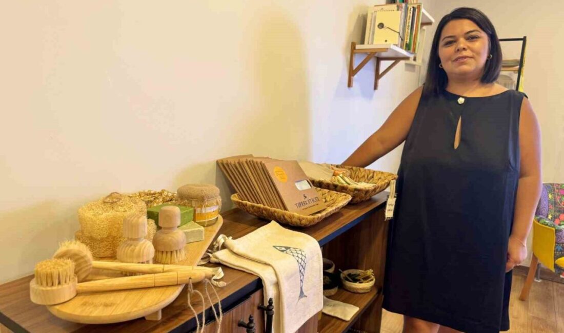 Evinde kurduğu küçük atölyede üretime başlayan Gizem Ceren, balmumundan gıda