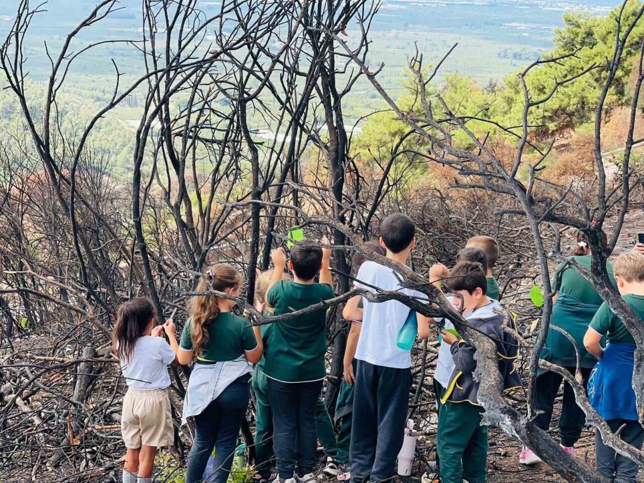 Bursa’da özel bir okulun öğrencileri; yaz sezonunda alevlere teslim olan