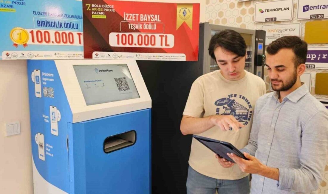 Karabük Üniversitesi (KBÜ) öğrencileri, kampüs yaşamında sıkça yaşanan kırtasiye yoğunluğuna