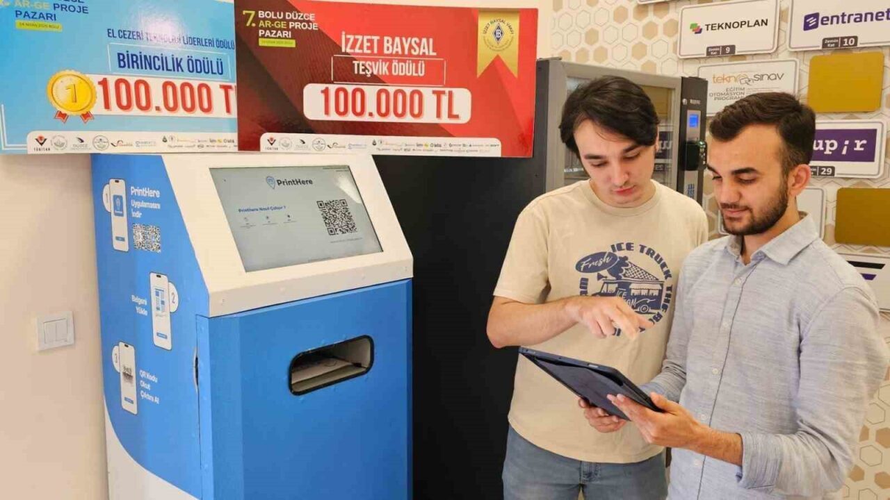 Karabük Üniversitesi (KBÜ) öğrencileri, kampüs yaşamında sıkça yaşanan kırtasiye yoğunluğuna