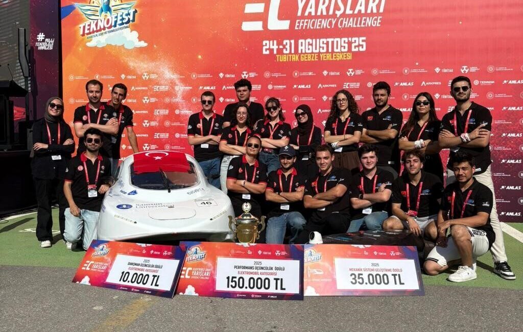 Samsun Üniversitesi öğrencileri, TEKNOFEST 2025’te iki farklı kategoride derece elde