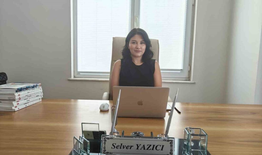 Psikolog Selver Yazıcı, velilerin tatil alışkanlıkları konusunda öğrencilerle son gün