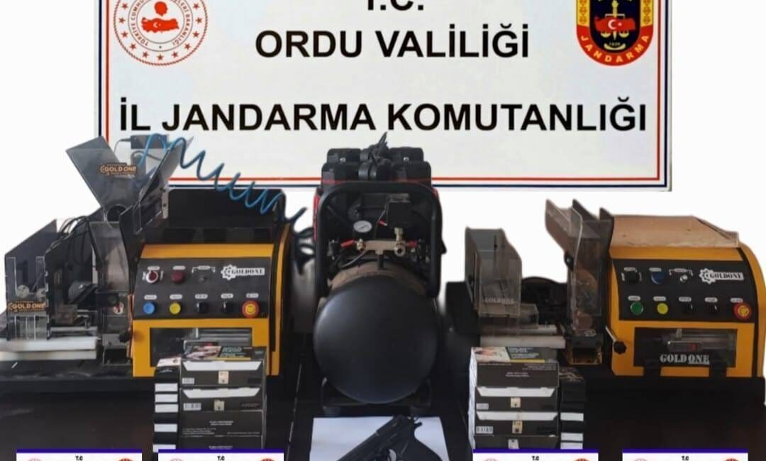 Ordu’da jandarma ekipleri tarafından yapılan asayiş çalışmaları kapsamında aranması bulunan