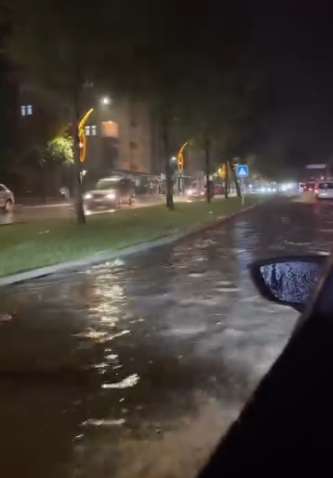 Ordu’nun Fatsa ilçesinde etkili olan sağanak, sel ve su baskınlarına