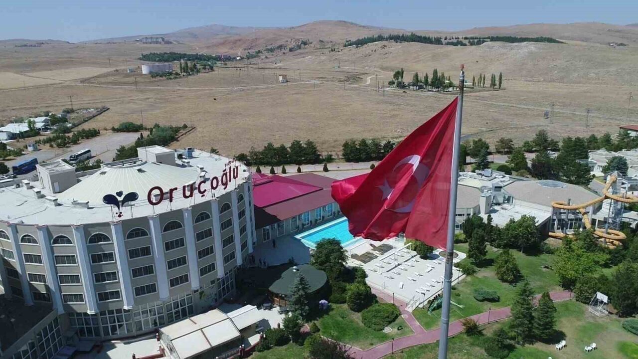 Afyonkarahisar’ın en köklü termal turizm merkezlerinden biri olan Oruçoğlu Termal