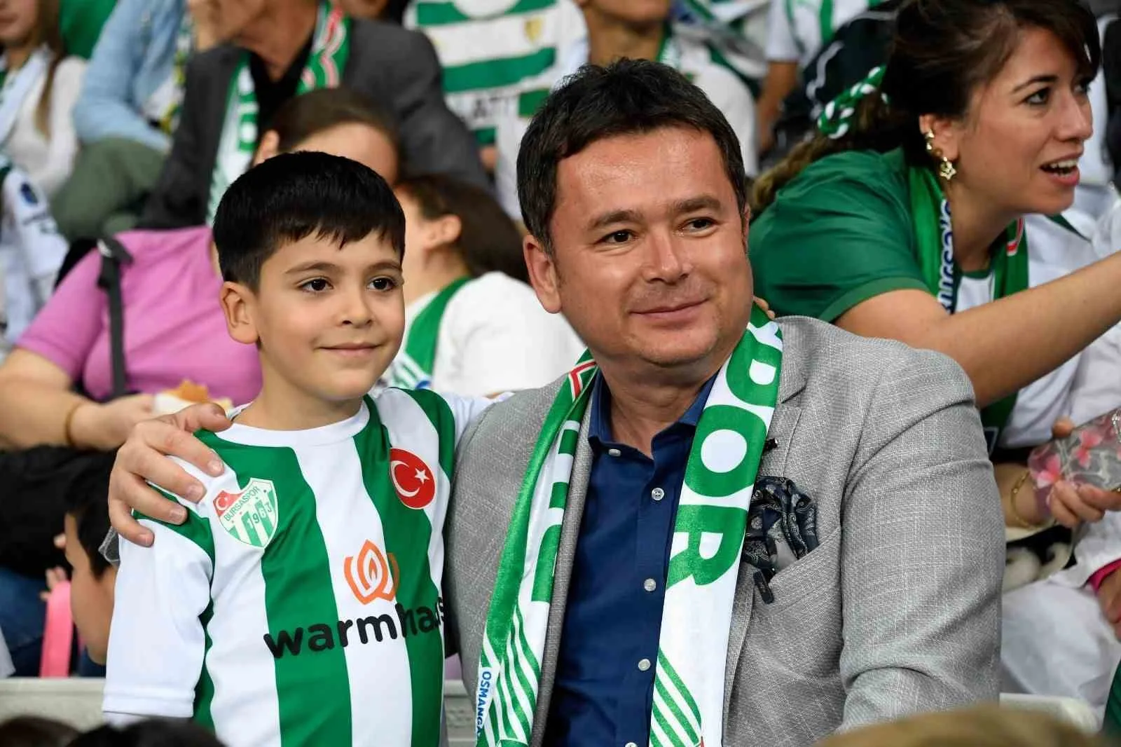 Osmangazi Belediyesi tarafından biletleri karşılanan çocuklar, Bursaspor’un Isparta 32 Spor