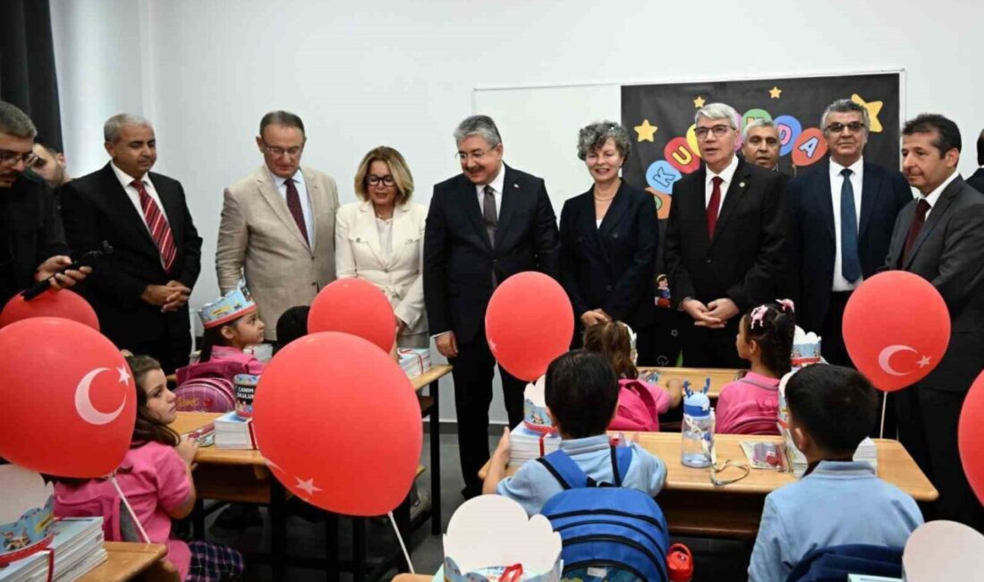 Osmaniye’de 2025-2026 eğitim öğretim yılı, ilk ders zilinin çalmasıyla başladı.