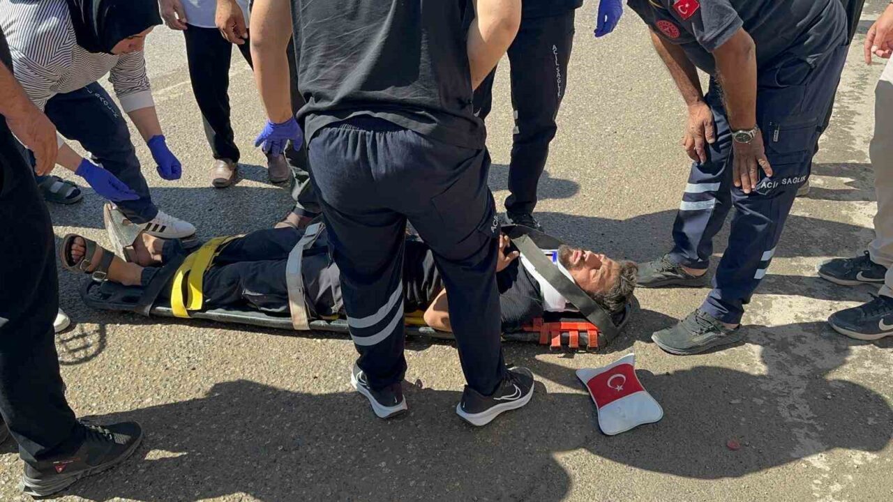 Adıyaman’da, motosiklet ile otomobilin çarpışması sonucu meydana gelen kazada 1