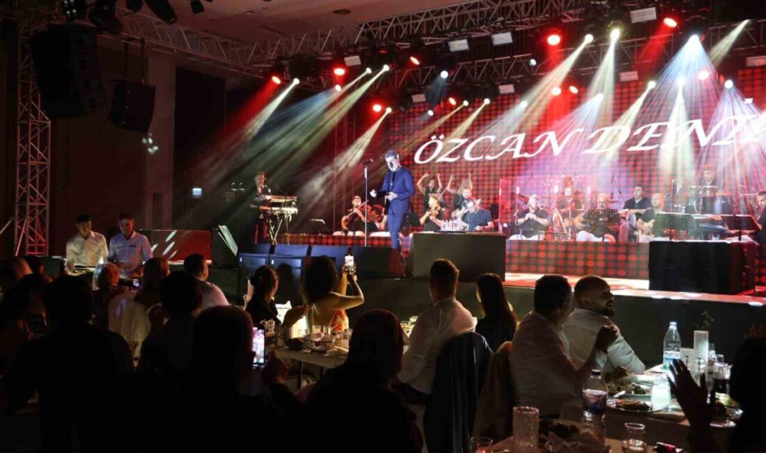 Türk müziğinin romantik prensi, usta sanatçı Özcan Deniz, Kapadokya Marriott