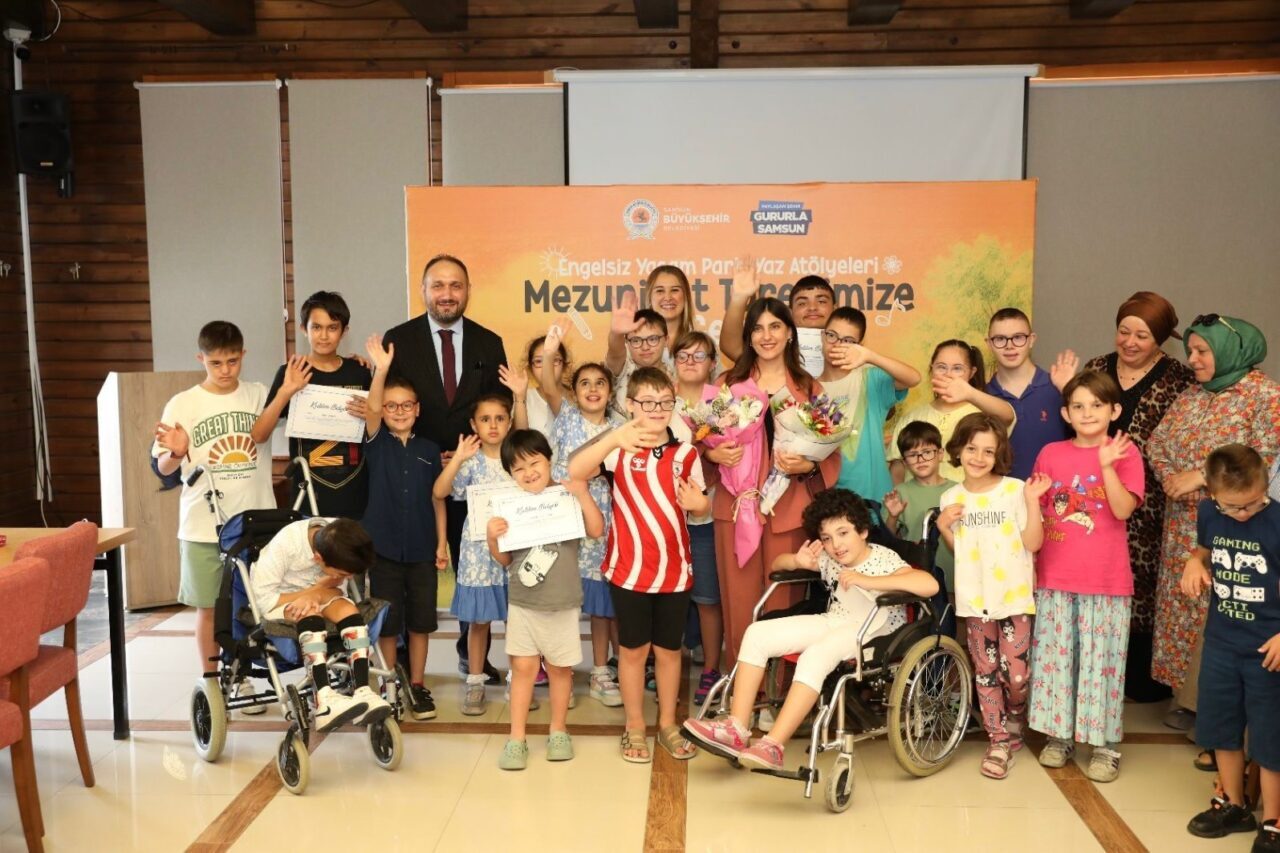 Samsun Büyükşehir Belediyesi tarafından özel çocuklara yönelik düzenlenen yaz okulları,