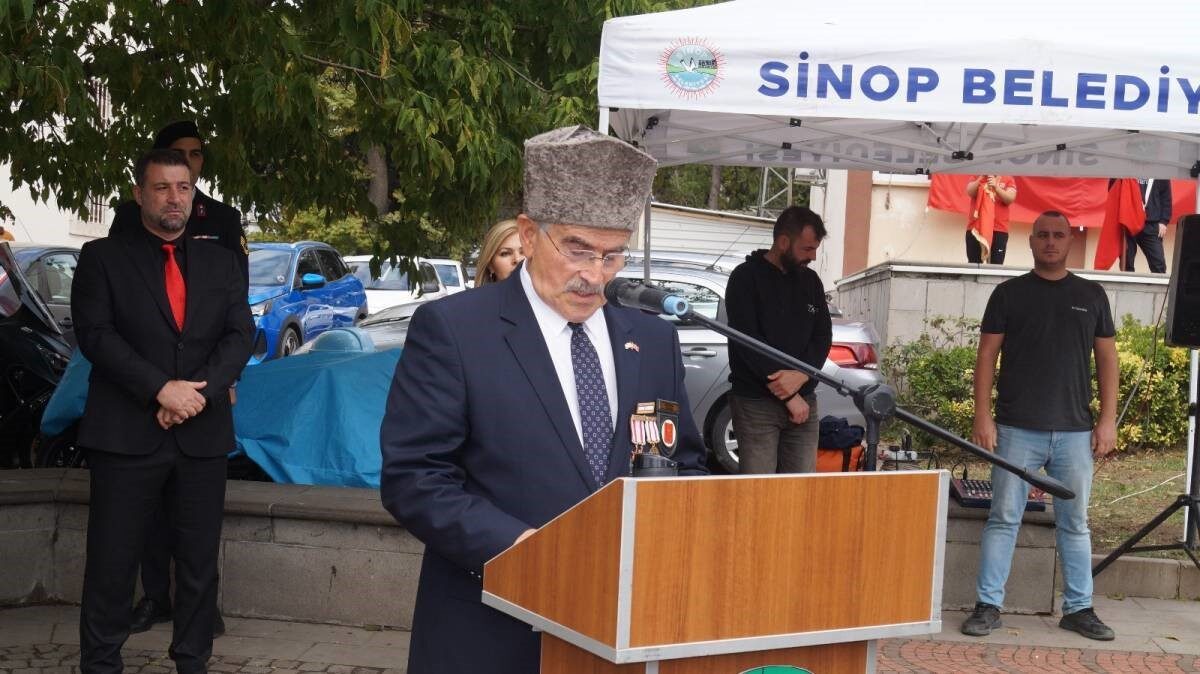 Sinop’ta 19 Eylül Gaziler Günü düzenlenen törenle kutlandı. Törende konuşan